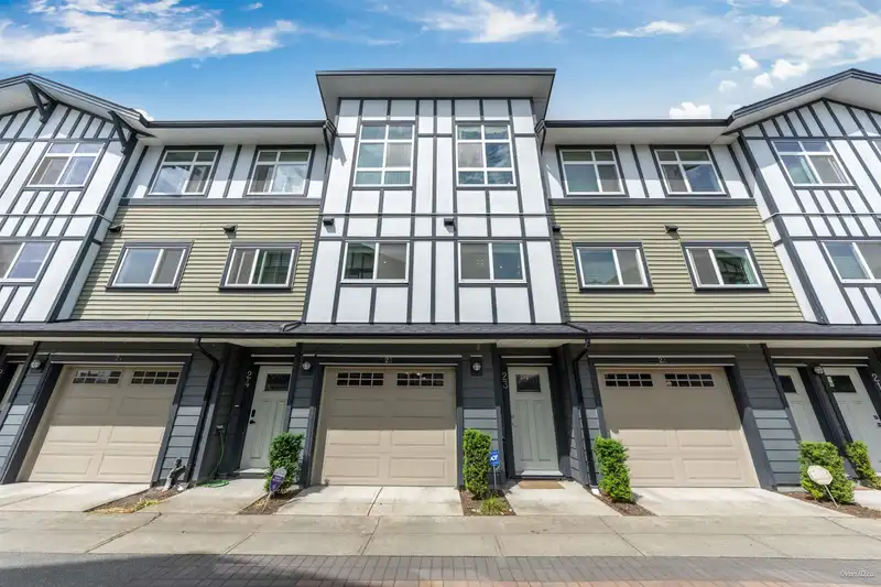 23 9680 ALEXANDRA ROAD - photo 1 of 40