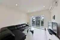 23 9680 ALEXANDRA ROAD - thumbnail 5