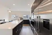 23 9680 ALEXANDRA ROAD - thumbnail 7