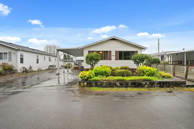 238 27111 0 AVENUE - photo 1 of 35