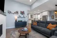 10 5528 148 STREET - thumbnail 7