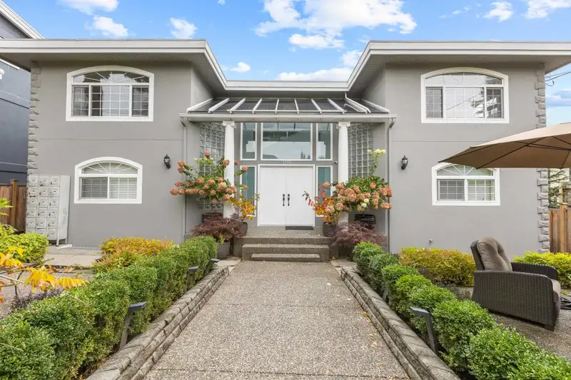 1170 DOLPHIN STREET - photo 1 of 30
