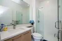 5423 LOUGHEED HIGHWAY - thumbnail 19
