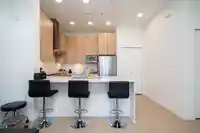 5423 LOUGHEED HIGHWAY - thumbnail 9