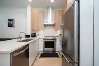 5423 LOUGHEED HIGHWAY - thumbnail 10