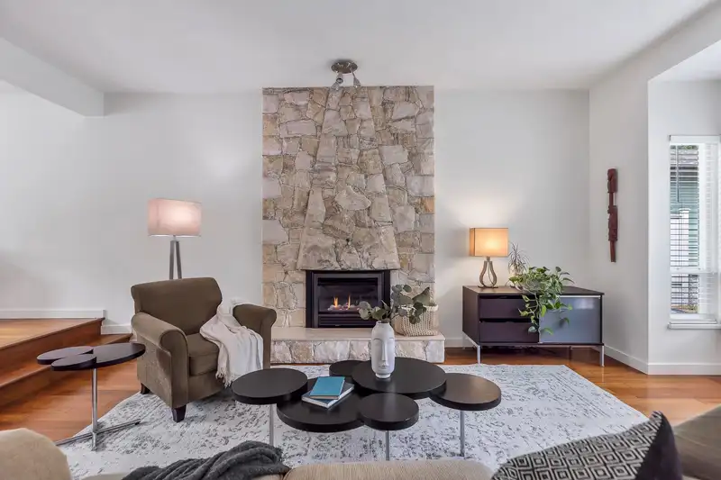 2021 RUFUS DRIVE - photo 4 of 40
