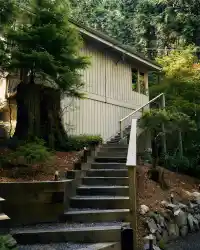 4759 MOUNTAIN HIGHWAY - thumbnail 3