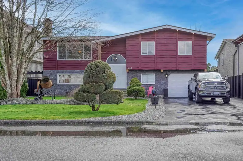 846 WRIGHT AVENUE - photo 1 of 40