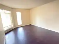 211 32085 GEORGE FERGUSON WAY - thumbnail 12