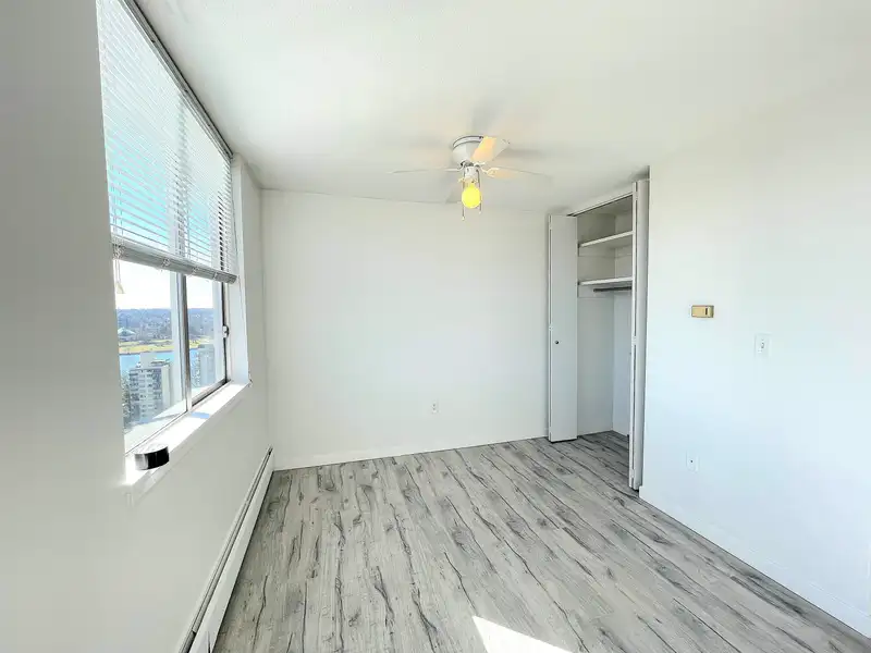 2007 1251 CARDERO STREET - photo 2 of 32