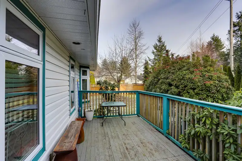 1881 160 STREET - photo 2 of 27
