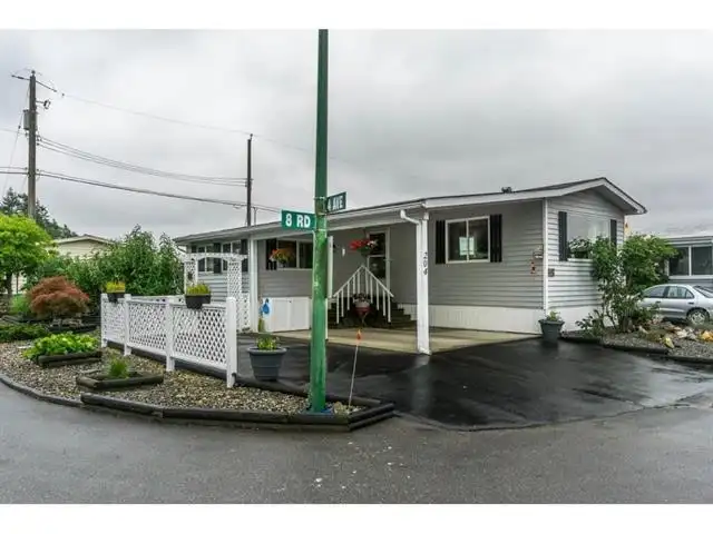 204 27111 0 AVENUE - photo 1 of 18