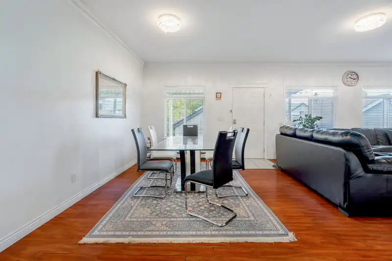 27685 FRASER HIGHWAY - photo 3 of 33