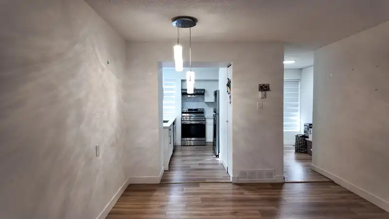 89 13776 CENTRAL AVENUE - photo 2 of 34