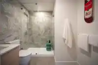 201 6468 WILLINGDON AVENUE - thumbnail 9