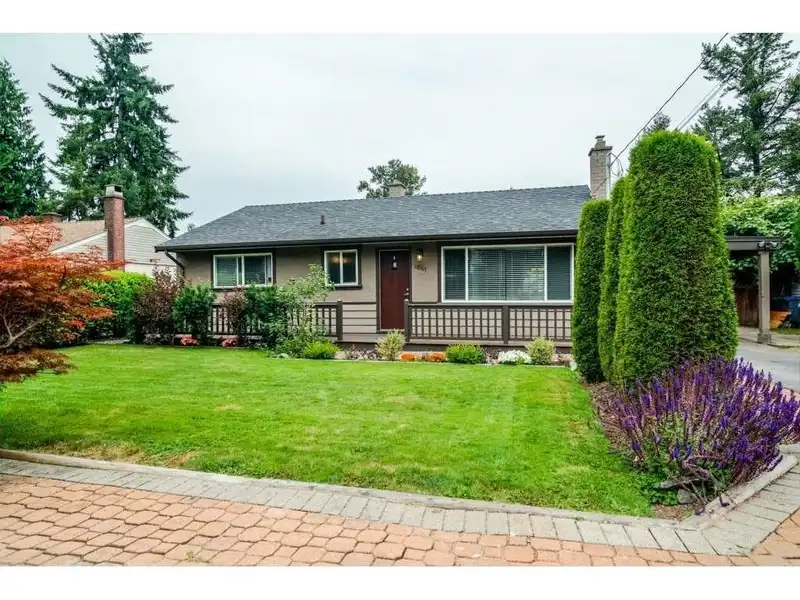 10167 HELEN DRIVE - photo 2 of 7