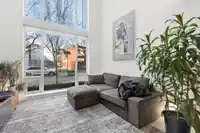 1106 HORNBY STREET - thumbnail 3