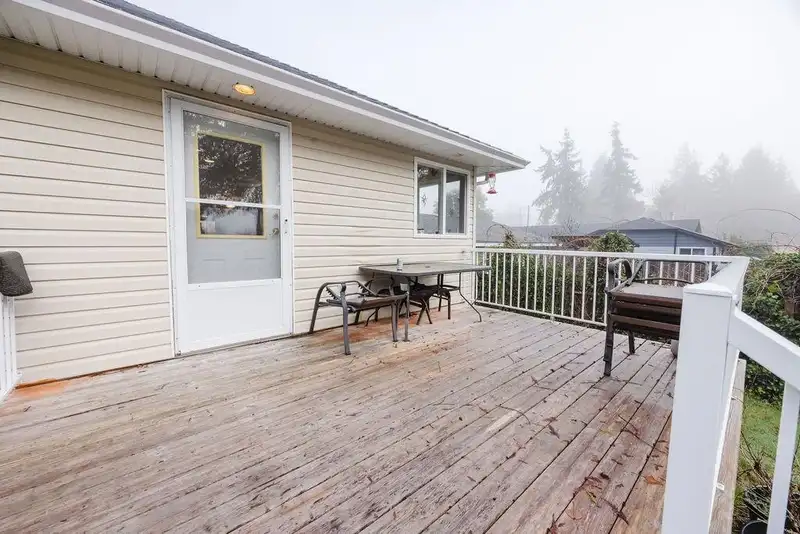 5809 ANCHOR ROAD - photo 3 of 33