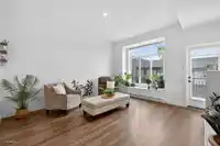 44 3552 VICTORIA DRIVE - thumbnail 5