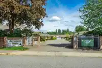 4 5051 203 STREET - thumbnail 1