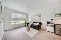 311 16398 64 AVENUE - thumbnail 2