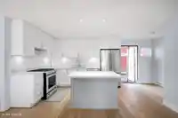 4762 48B STREET - thumbnail 7