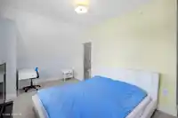 4762 48B STREET - thumbnail 9