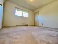 469 W 40 AVENUE - thumbnail 14