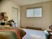 469 W 40 AVENUE - thumbnail 8