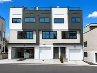 112 34588 MARSHALL ROAD - thumbnail 1