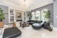 5578 ELIZABETH STREET - thumbnail 2