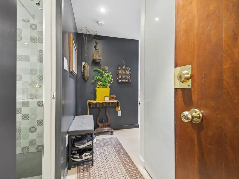 1203 1850 COMOX STREET - photo 3 of 33