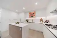 208 918 W 32ND STREET - thumbnail 4