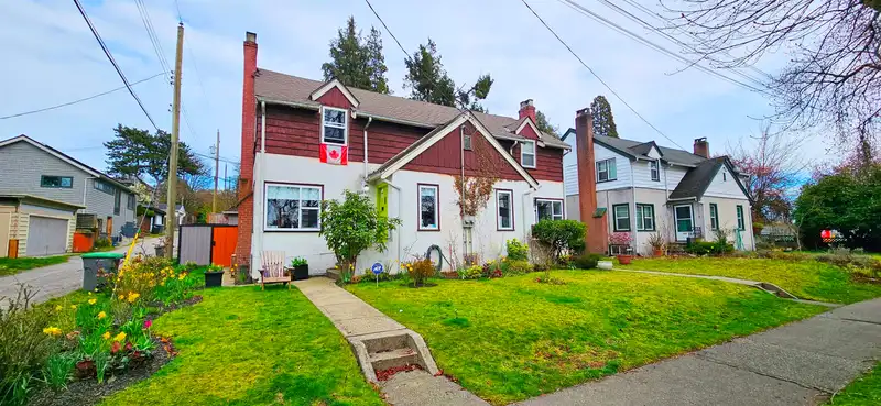5284 EAST BOULEVARD - photo 3 of 40