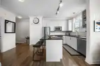 201 20861 83 AVENUE - thumbnail 4