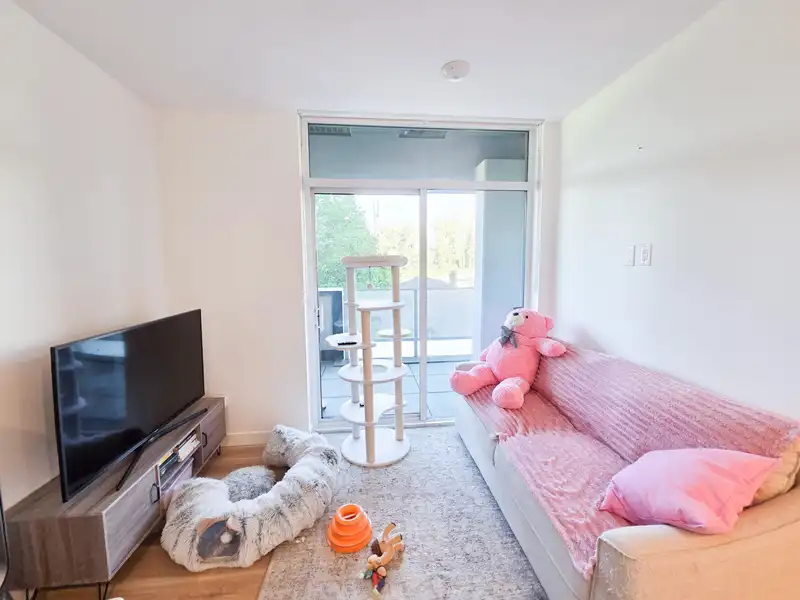 8551 201 STREET - photo 4 of 26