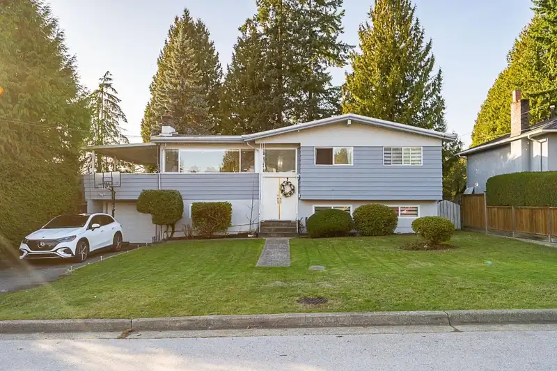 428 MIDVALE STREET - photo 1 of 27