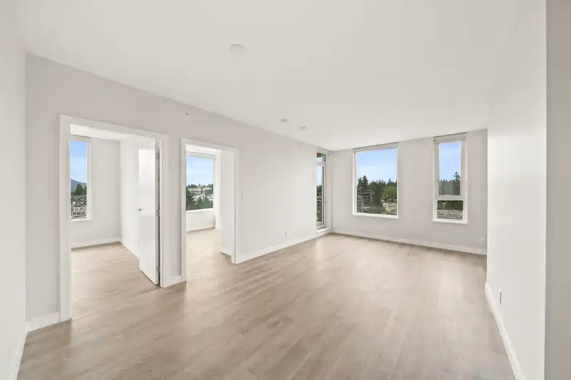 1204 567 EMERSON STREET - photo 2 of 32