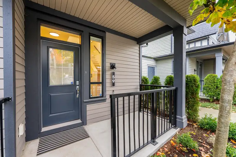 59 3500 BURKE VILLAGE PROMENADE - photo 4 of 40