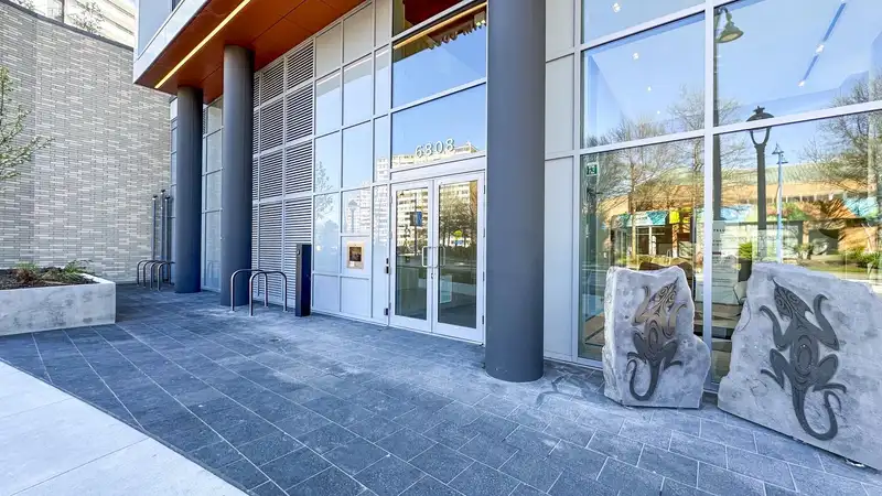 811 6808 MINORU BOULEVARD - photo 2 of 28