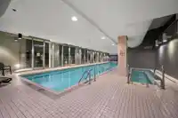 595 BEACH CRESCENT - thumbnail 38