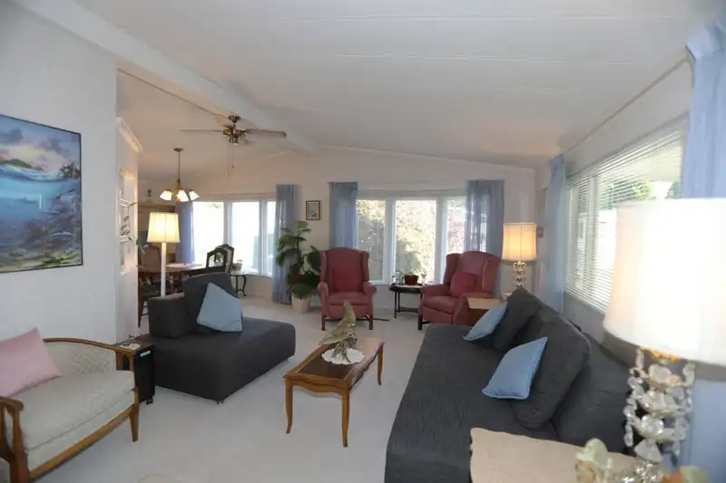 112 2303 CRANLEY DRIVE - photo 3 of 25