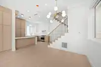 1 6461 E PRINCE EDWARD STREET - thumbnail 8
