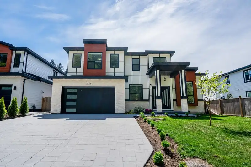 20126 27A AVENUE - photo 1 of 38