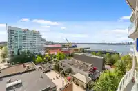 707 118 CARRIE CATES COURT - thumbnail 2