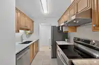 202 5639 HAMPTON PLACE - thumbnail 14
