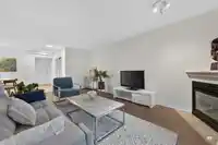 202 5639 HAMPTON PLACE - thumbnail 4