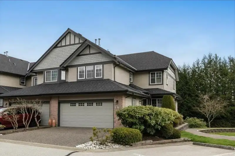27 1765 PADDOCK DRIVE - photo 1 of 33