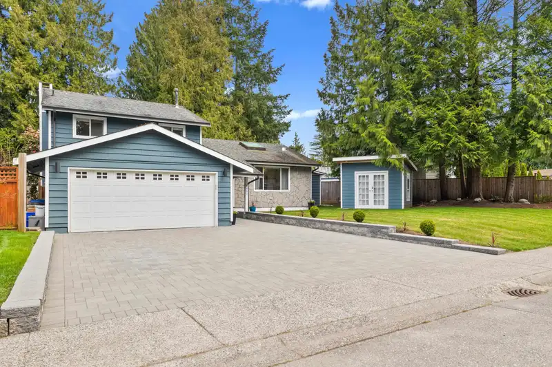 4454 202A STREET - photo 3 of 39