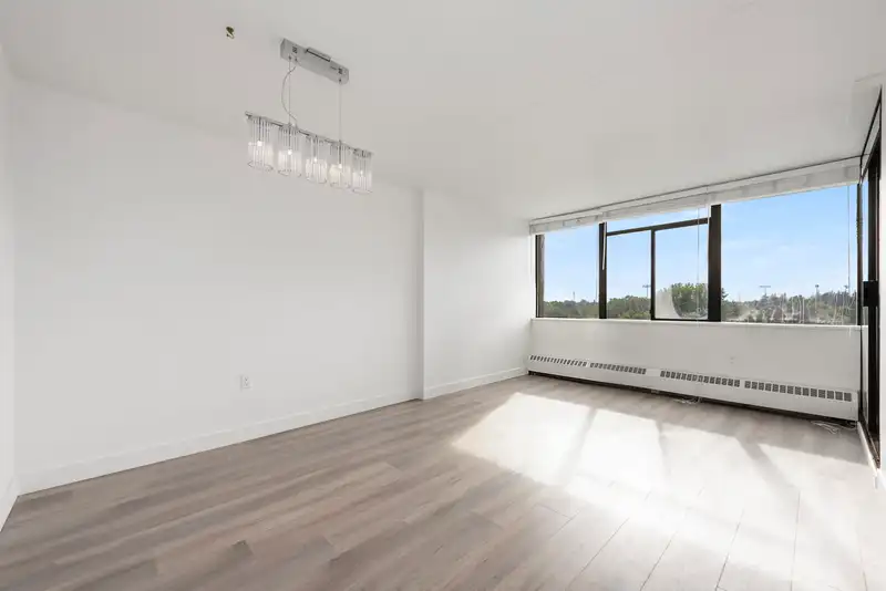 808 6651 MINORU BOULEVARD - photo 4 of 30